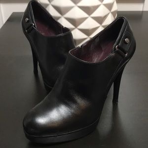 Stuart Weitzman black patent leather ankle boots